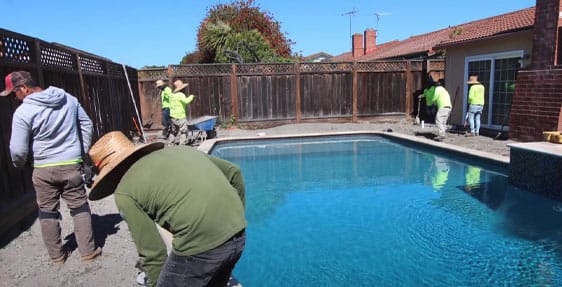 pool-deck-crack-repair
